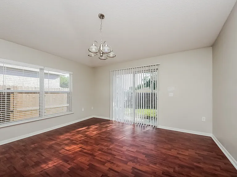 2923 Elbib Dr — Photo 4