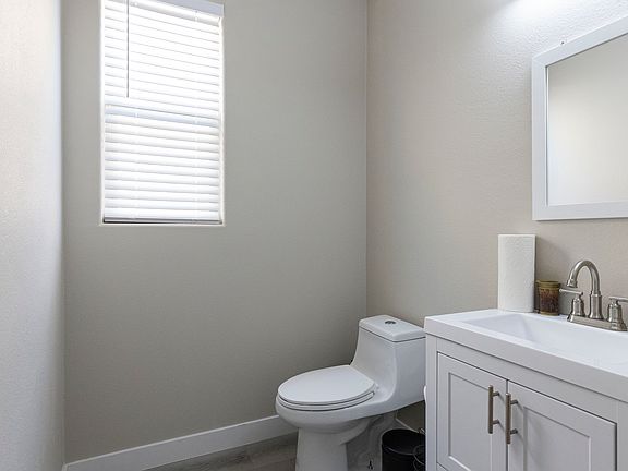 4th image of 8913 Veneroso St