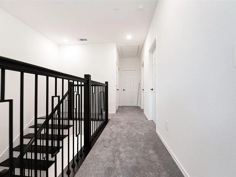 10411 Harmon Smith Dr — Photo 18