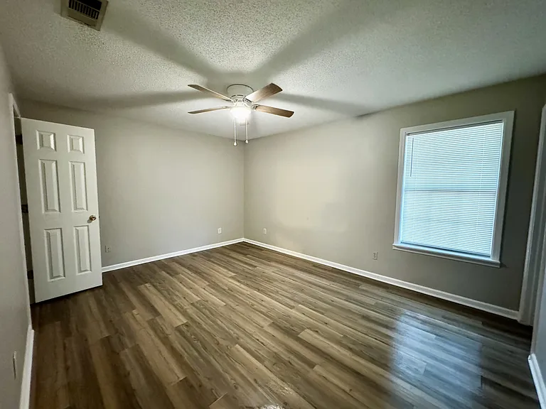26 Alexis Dr — Photo 12