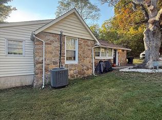 4066 Daugherty Rd, Salem, VA 24153