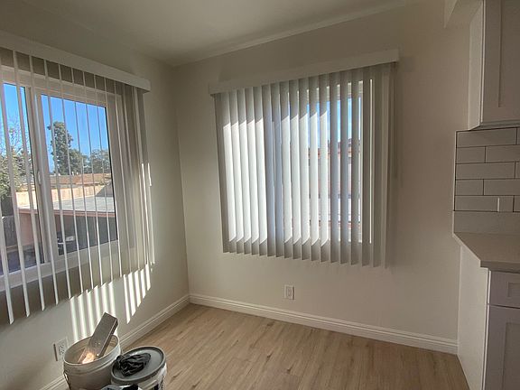 5th image of 646 Aerick St #6