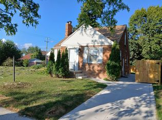388 Eastlawn St, Detroit, MI 48215