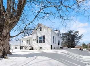 1237 N Spanish St, Cape Girardeau, MO 63701