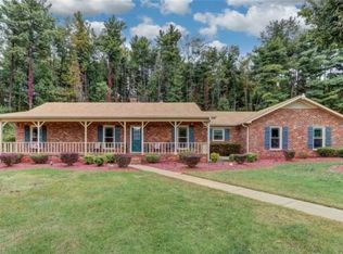1112 Cloud Peak Ct, Kernersville, NC 27284