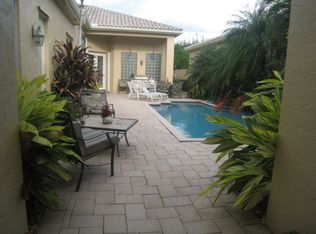 2464 Bay Isle Ct, Weston, FL 33327