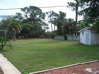 2nd image of 2045 Monticello Ct