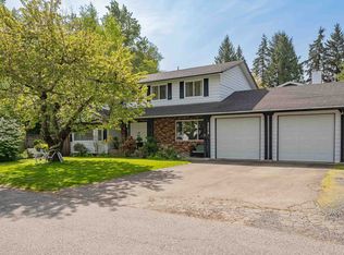 4898 205a St, Langley, BC V3A 5R1