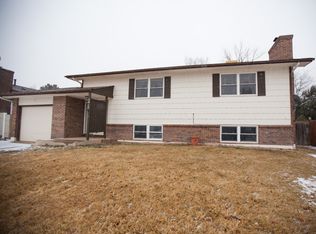 3915 Sinnes Ln, Colorado Springs, CO 80911