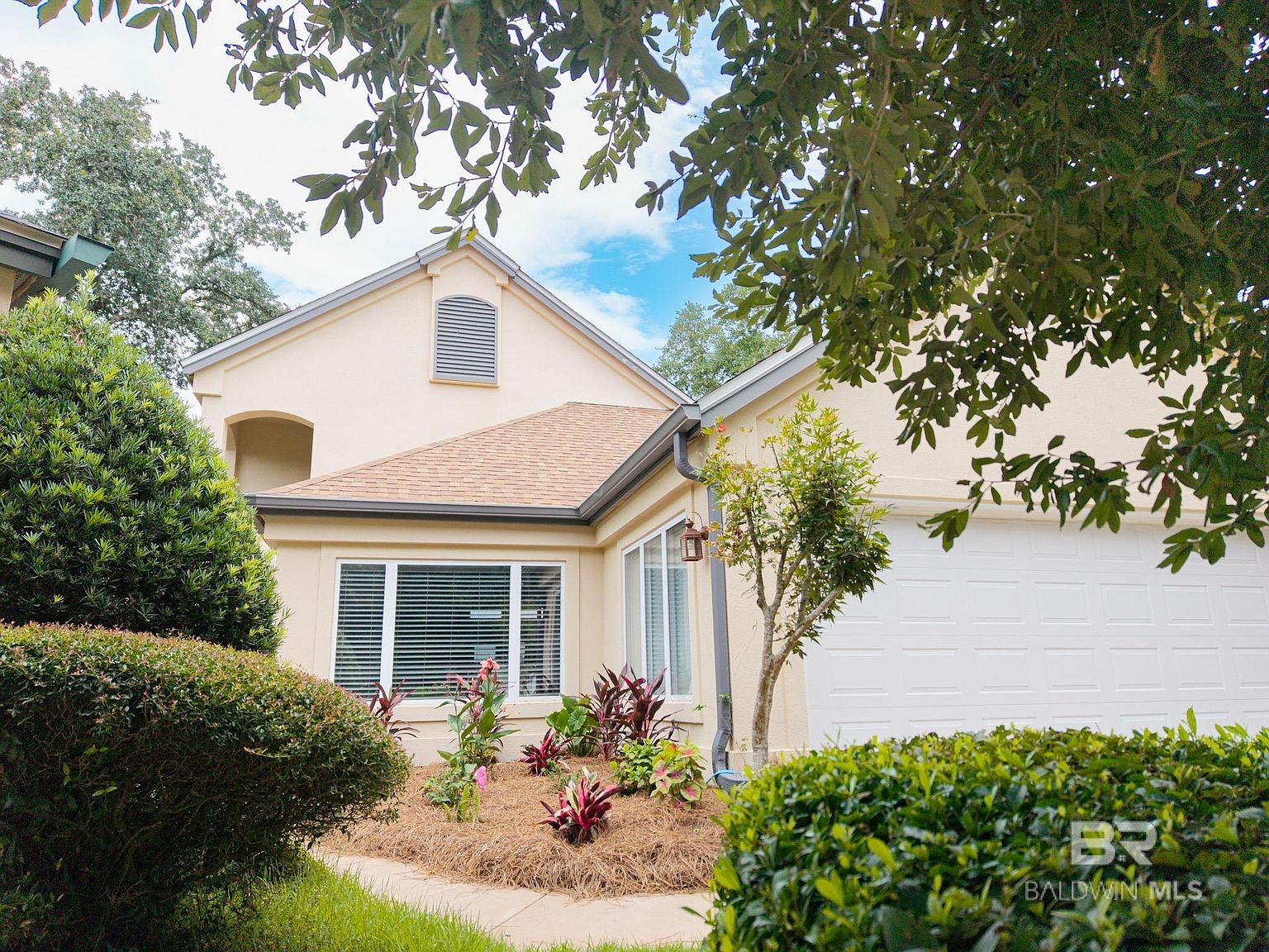 604 Saint Andrews Dr