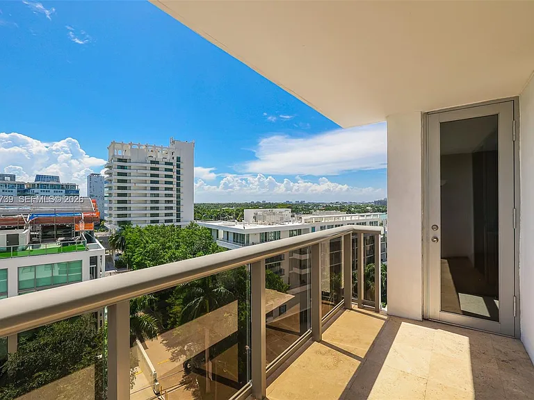 6039 Collins Ave #936 — Photo 17