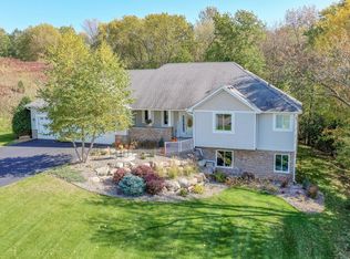 7061 Goodview Ave S, Cottage Grove, MN 55016