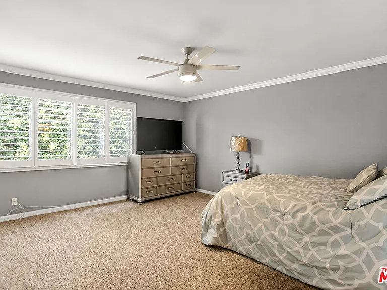 1110 S Shenandoah St #8 — Photo 11