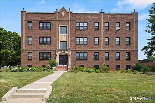 684 Farmington Ave #B6 Photo 1