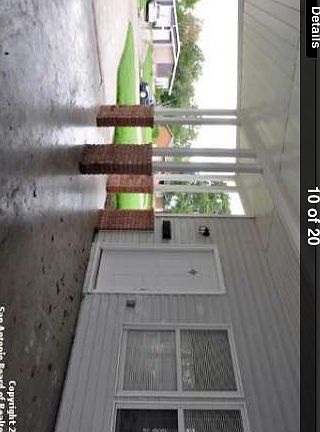 3rd image of 322 Cresham Dr
