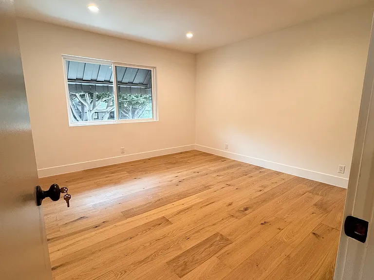 707 Ashland Ave — Photo 12