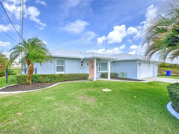 130 Mango Rd NE, Lake Placid, FL 33852