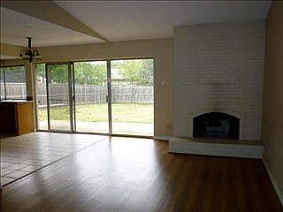 1st image of 2009 Deerfield Dr