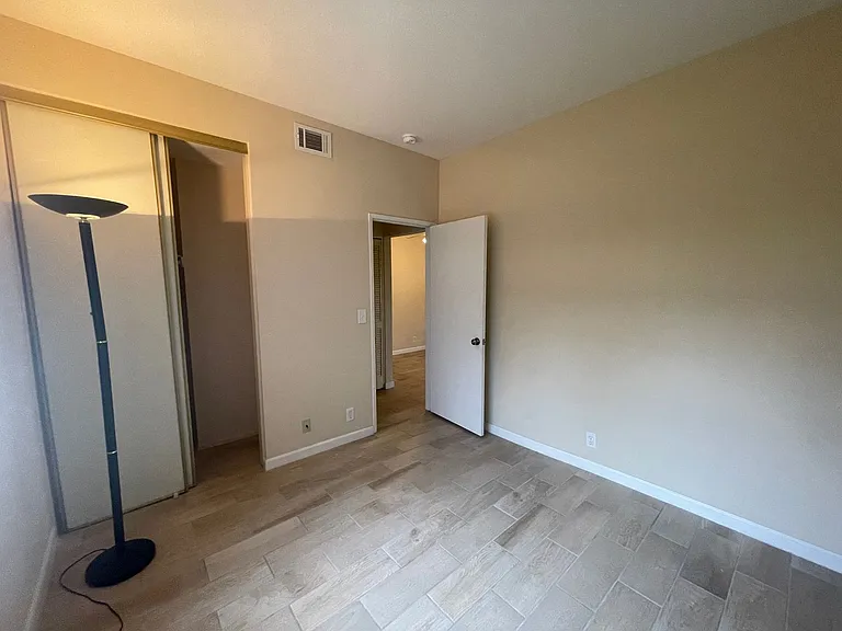 58 Gavilan #2 — Photo 7