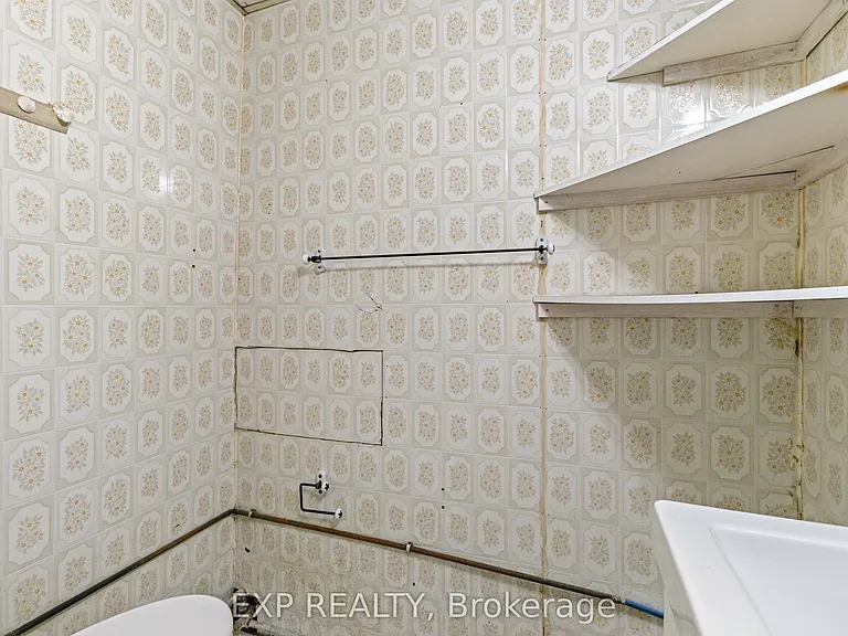 20 Colborne St S #1 — Photo 19