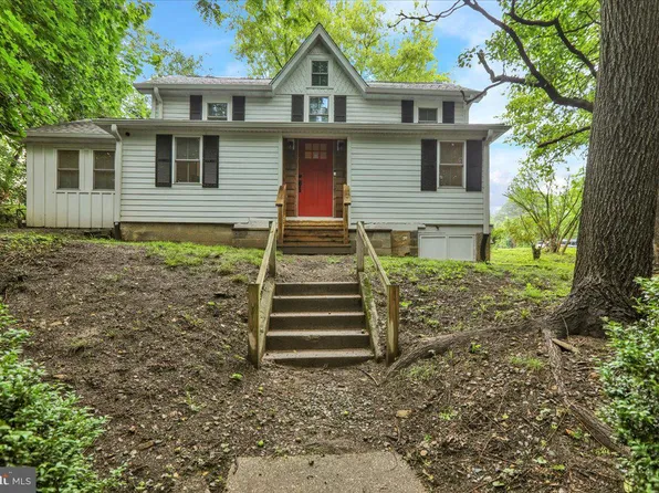 353 Main St, Parkesburg, PA 19365