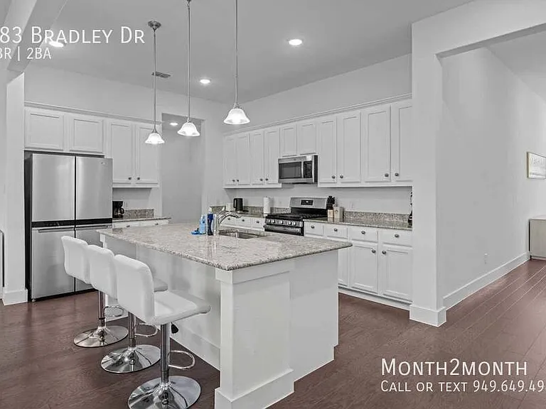 583 Bradley Dr — Photo 7
