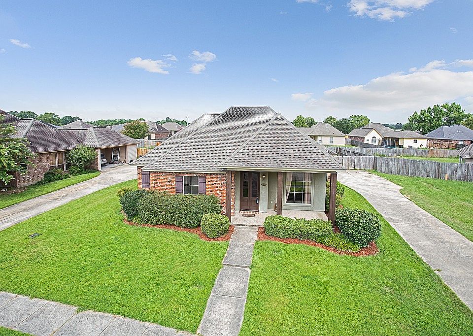 1st image of 6231 Deanne Marie Dr
