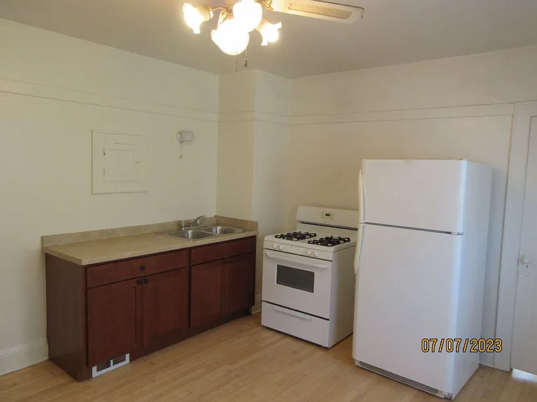 3455 N Fratney St — Photo 7