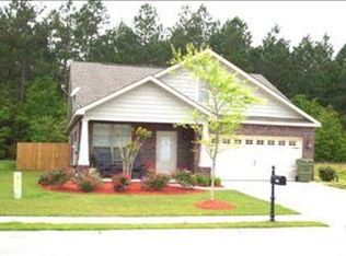 1106 Crown Walk Dr, Foley, AL 36535