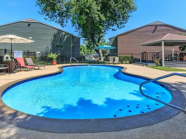 Imperial Landing Apartments