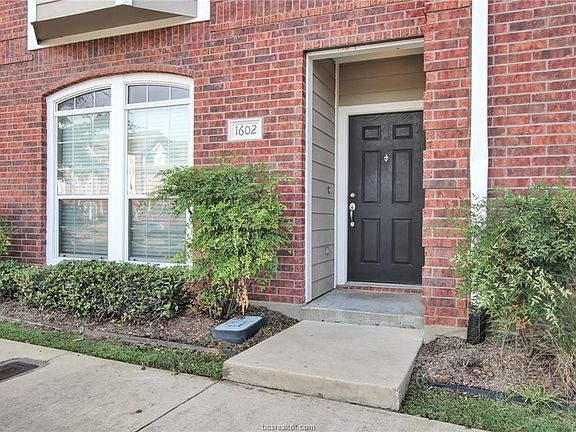 3rd image of 305 Holleman Dr Unit 1602