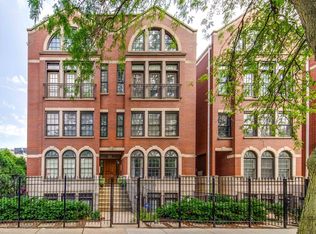 1715 N Larrabee St #1S, Chicago, IL 60614