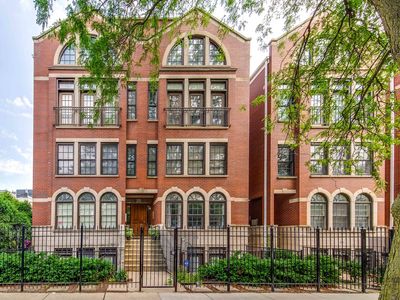 1715 N Larrabee St #1S, Chicago, IL, 60614