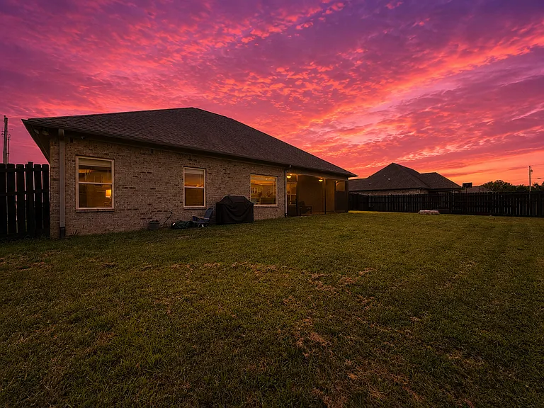 2604 Etna Dr — Photo 26