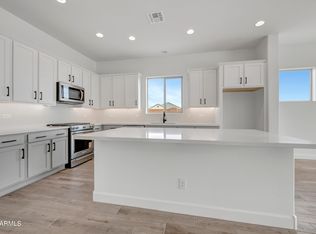 2409 E AMFISSA Drive, San Tan Valley, AZ 85140