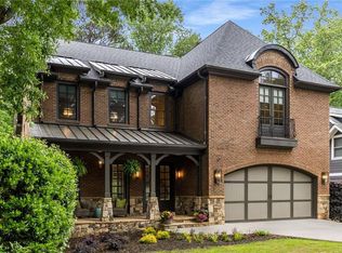 2871 Parkridge Dr NE, Atlanta, GA 30319