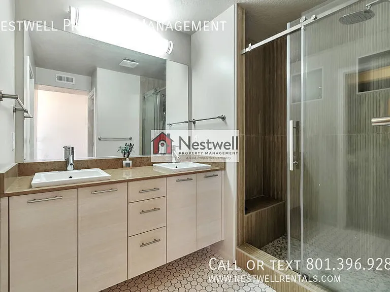 11611 S Alexandria Dr — Photo 11