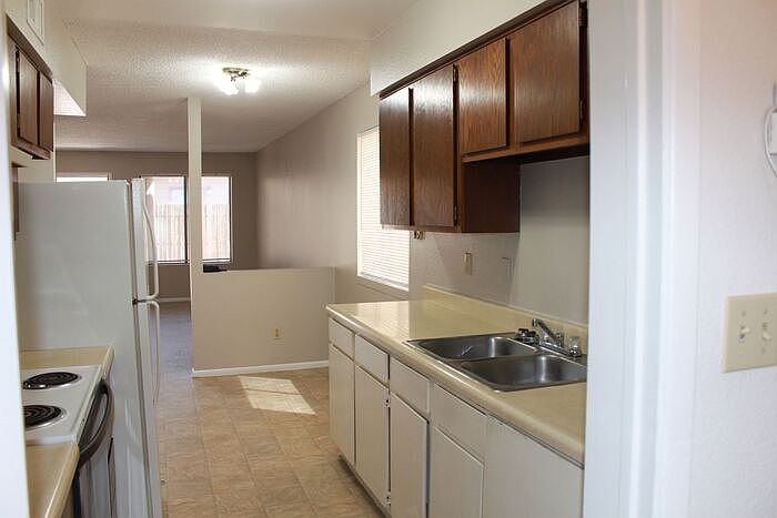 1st image of 44 S Williams St APT 17