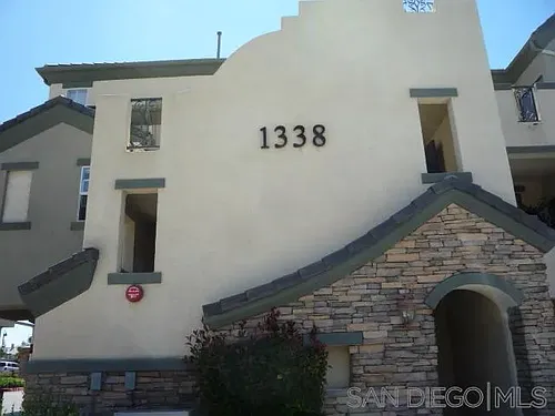 1338 Nicolette Ave #1032 Photo 1