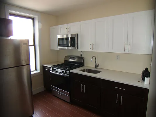 Rented by Joel Weisz, LREB | media 1