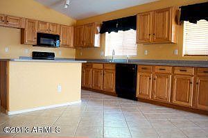 3rd image of 3021 E Cherry Hills Pl