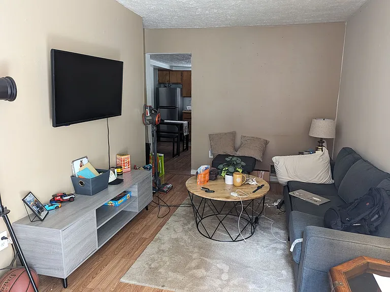 2419-2423 Carey Way — Photo 1