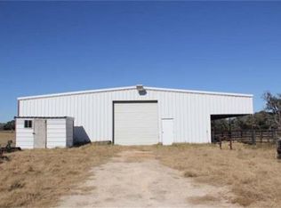 1344 County Road 105, Columbus, TX 78934