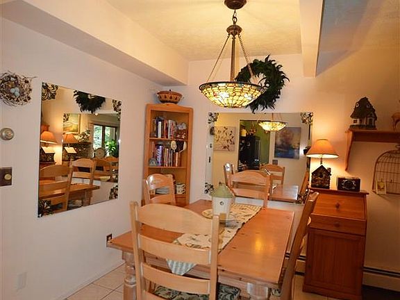 5th image of 3919 Sherwood Forest Dr