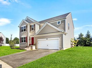 323 Pigott Dr, Florence, NJ