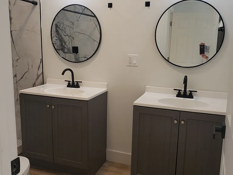 1121 N Mozart St #2 — Photo 8