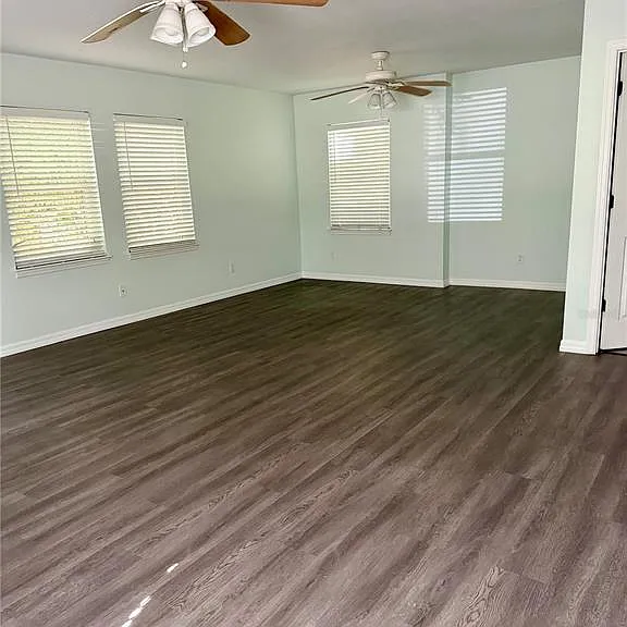 2419 Wells Ave — Photo 21