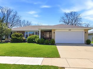 7741 Sycamore Dr, Orland Park, IL