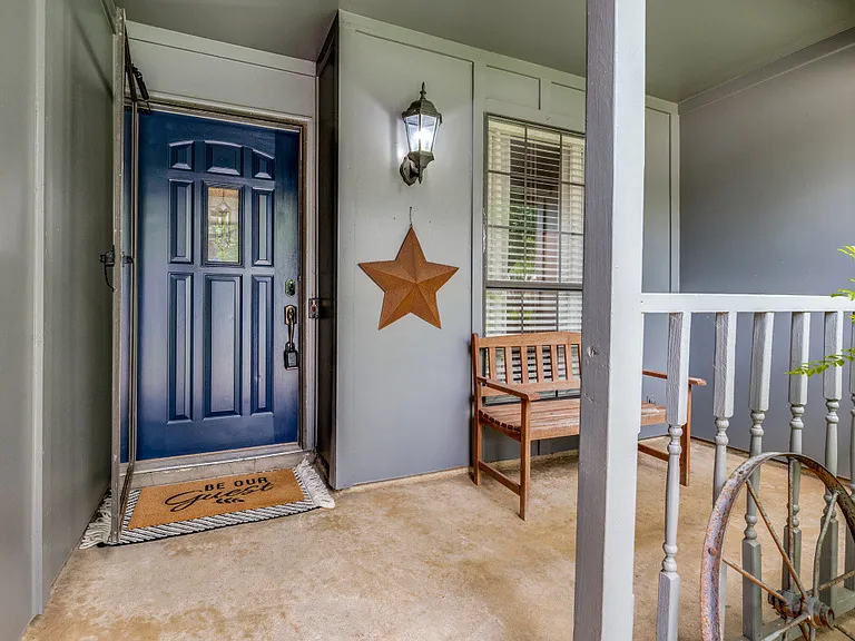 Chaparral Ct — Photo 6