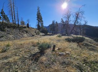 Circle Way Way, Springville, CA